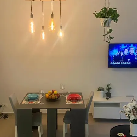 Lola Loft-3